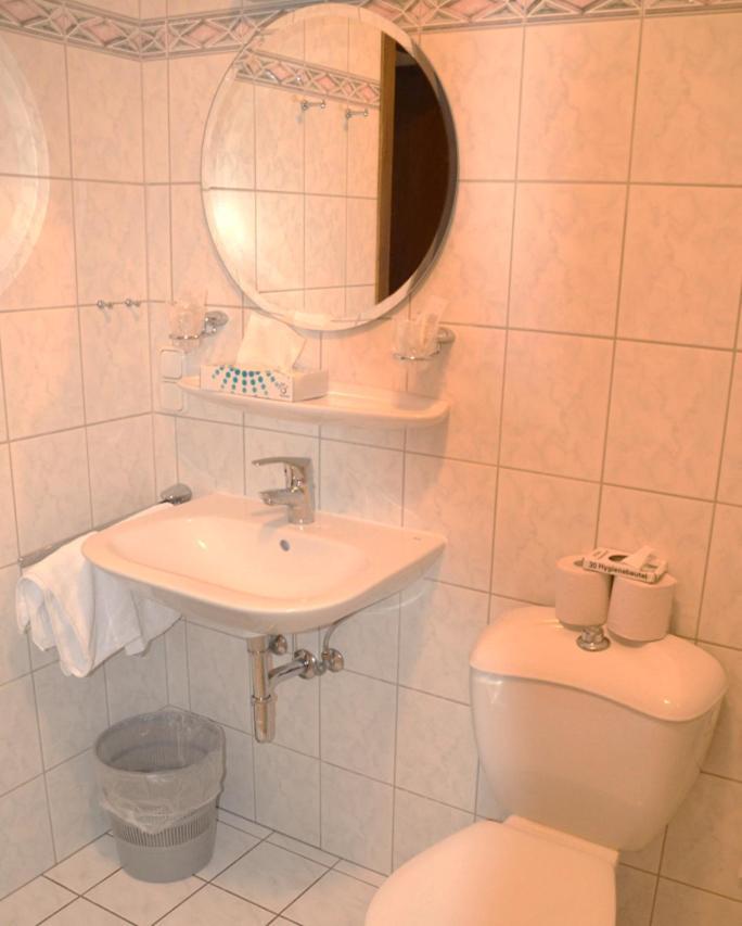Hotel Wiesengrund Lindenfels Екстериор снимка